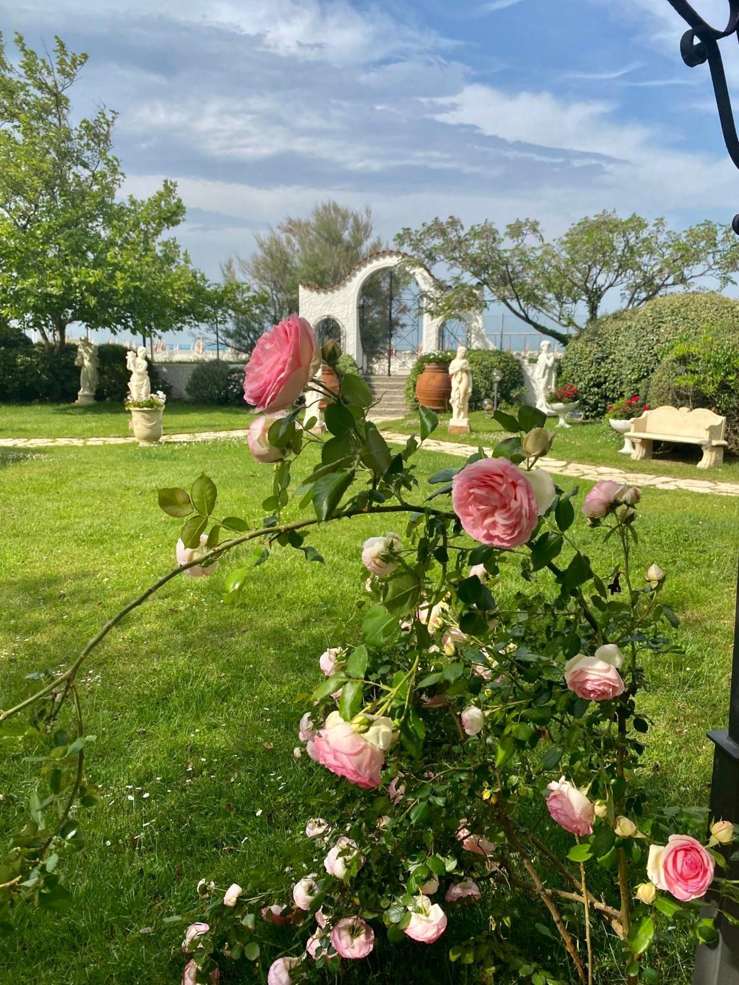 Hotel Locanda Delle Dune Bellaria-Igea Marina Zewnętrze zdjęcie